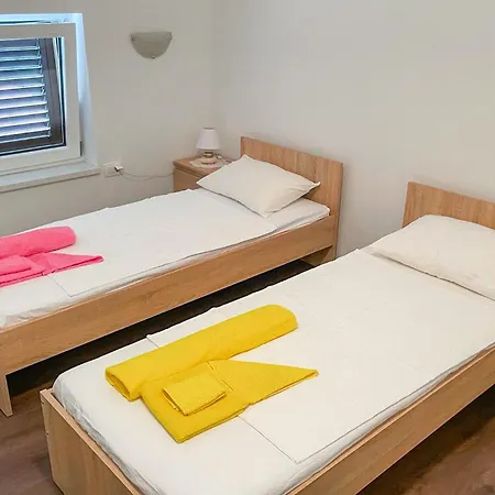 Cozy In With House Sea View 아파트